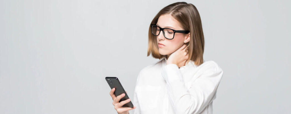 Neck Pain in Tech: Alleviating Discomfort from Screen Time